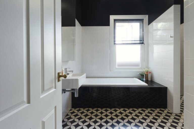 bath_waterproofing